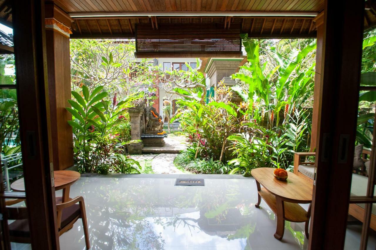 Flamboyant Villa Ubud Εξωτερικό φωτογραφία